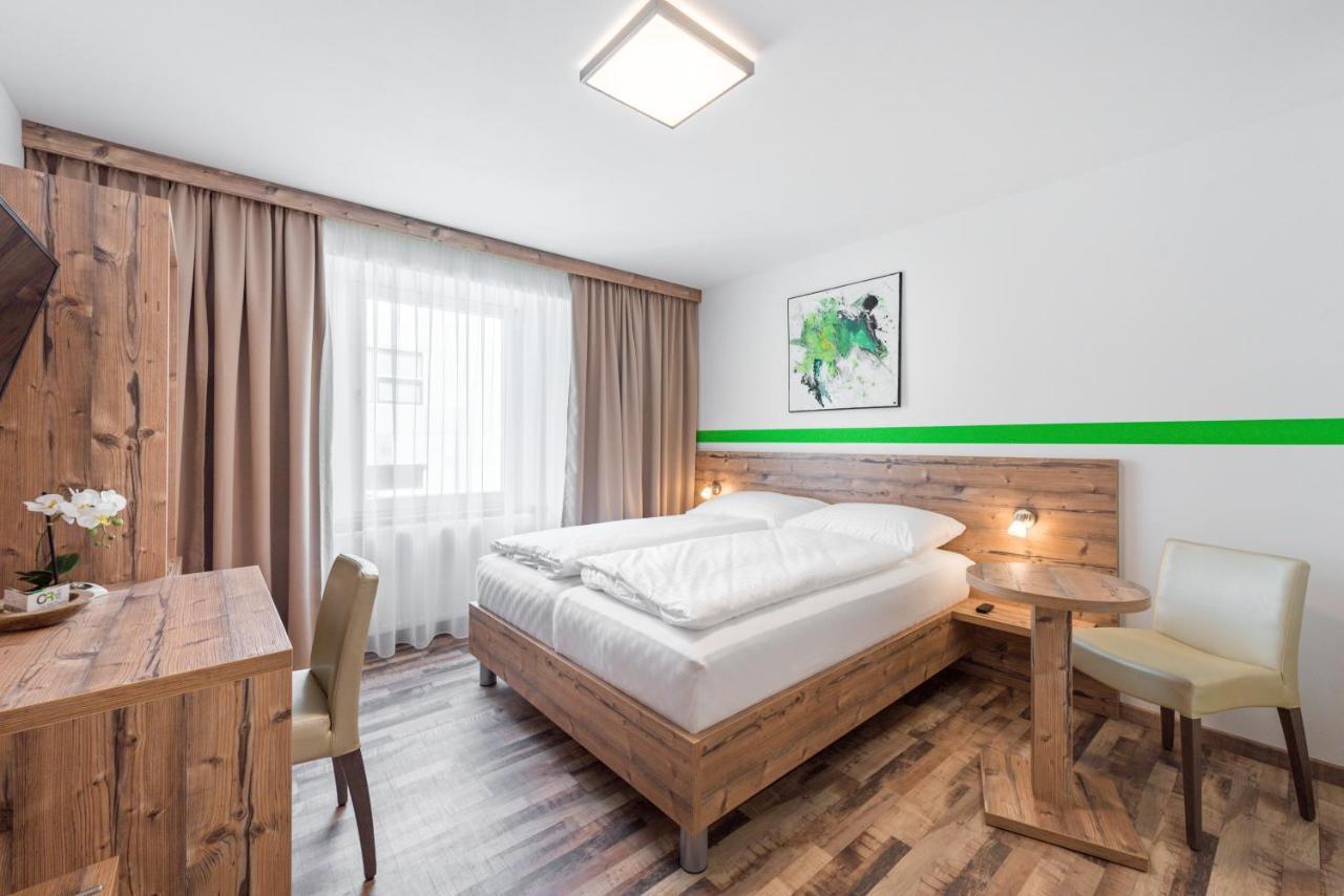 Hotel "City Rooms Wels" Экстерьер фото