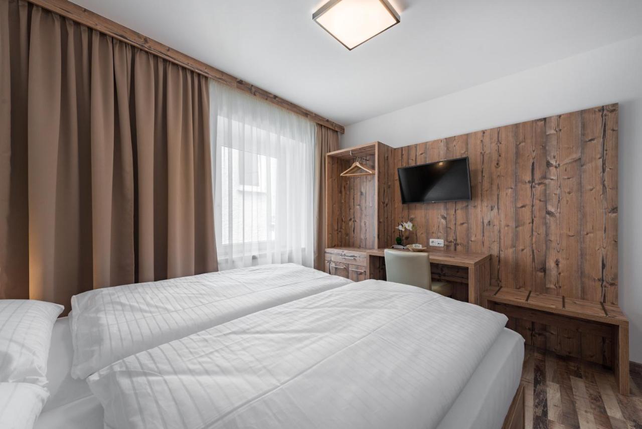 Hotel "City Rooms Wels" Экстерьер фото