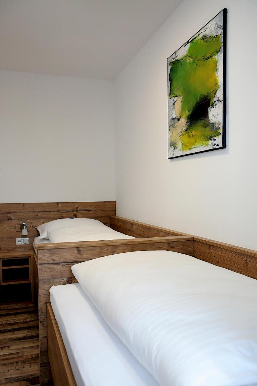 Hotel "City Rooms Wels" Экстерьер фото
